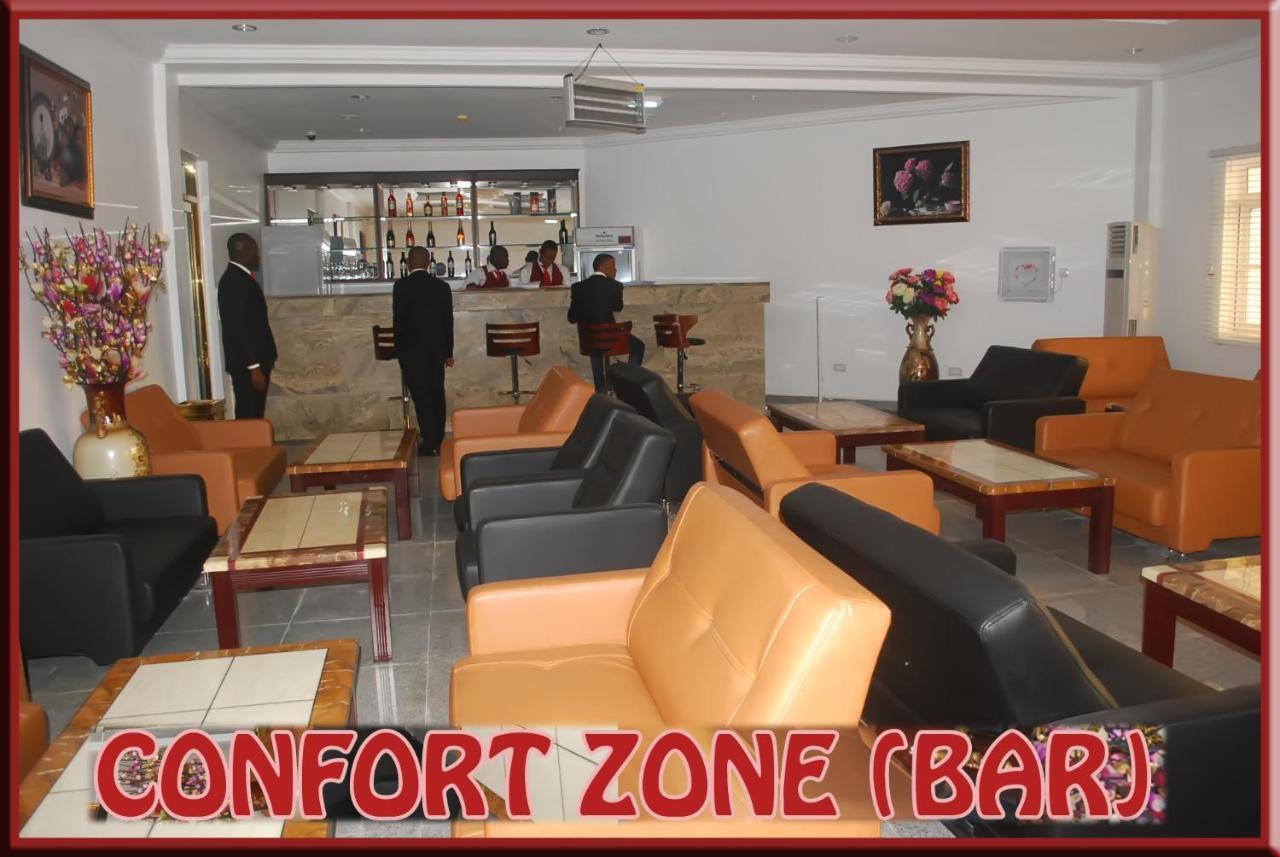 Immaculate Royal Int'L Hotel Owerri Esterno foto